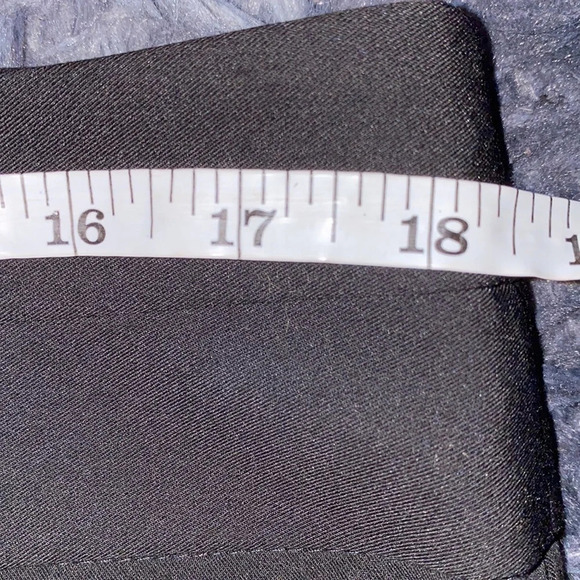 Guess black high waisted satin lined midi skirt Sz 12 - Picture 7 of 12